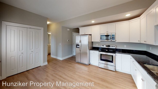 Building Photo - 3 br, 2.5 bath House - 147 Wilder Pl