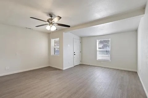 Building Photo - 7115 Parkdale Dr