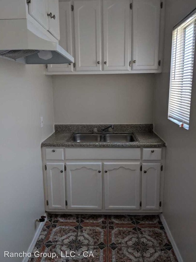 Foto del edificio - 1135 E 67th St