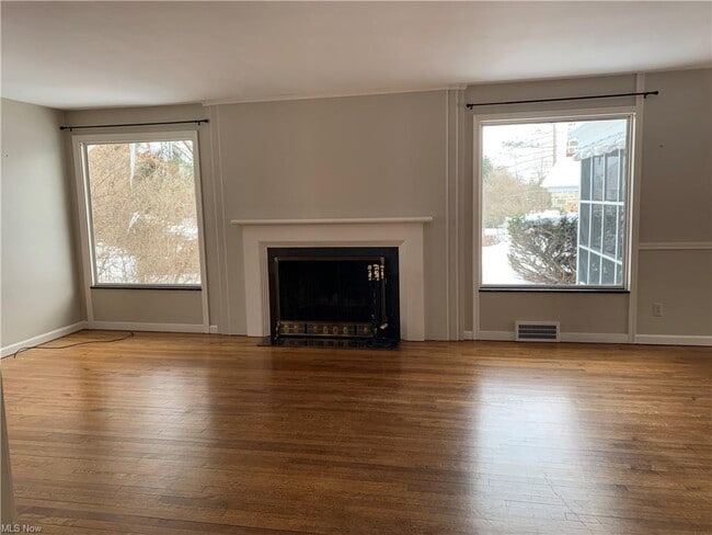 Foto del edificio - 30750 Summit Ln