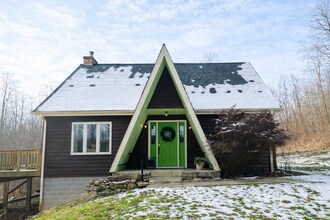 Building Photo - 844 Mount Kimberly Rd