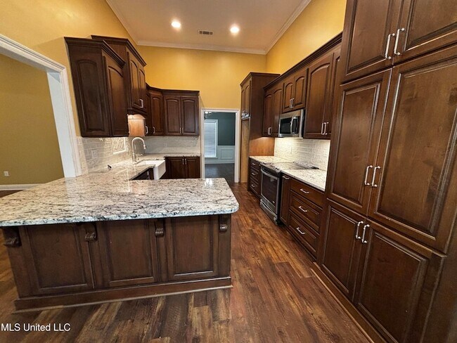 Foto del edificio - 538 Brighton Cir