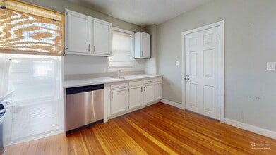 Building Photo - 280 McGrath Hwy