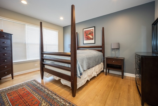 Building Photo - 4126 Bordeaux Dr