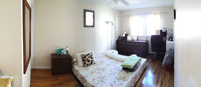 Photo - 126 Hopkins Ave Townhome