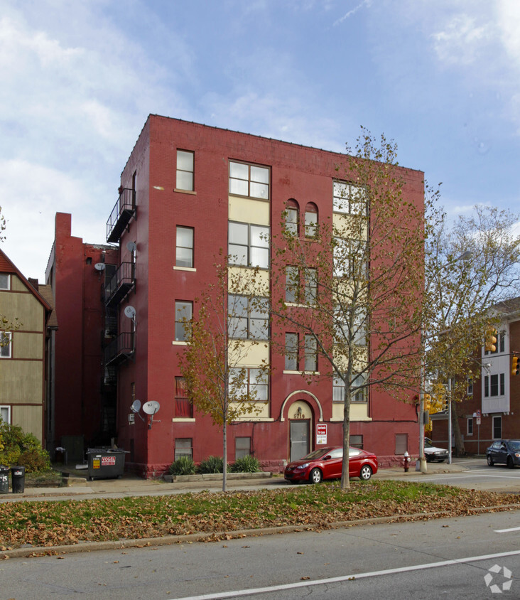 Foto del edificio - Berkshire Manor