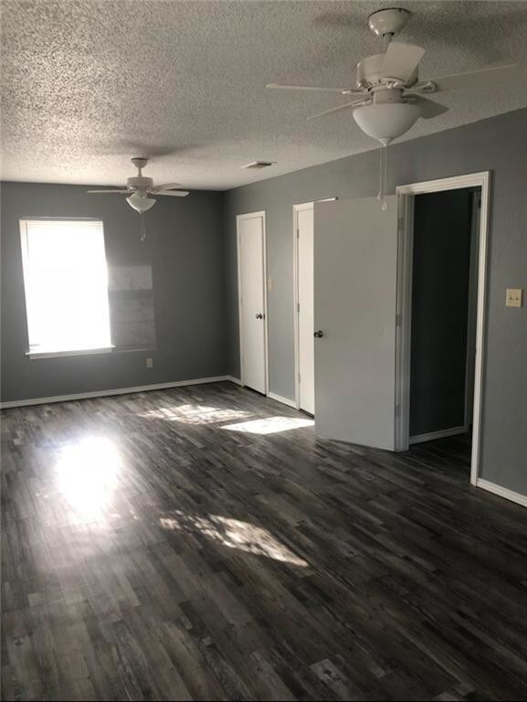 Foto del edificio - 509 W McKinney St