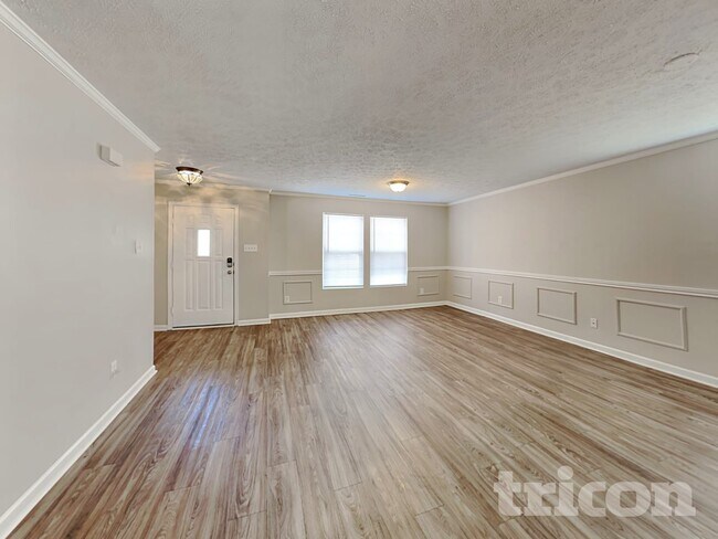 Building Photo - 1024 Tradewinds Dr