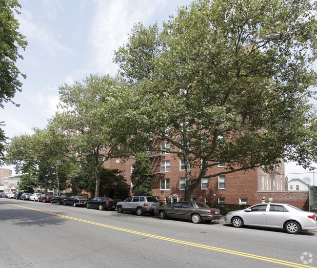 Lawrence Gardens Rentals Brooklyn, NY