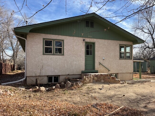 Building Photo - 932 Cheyenne Blvd