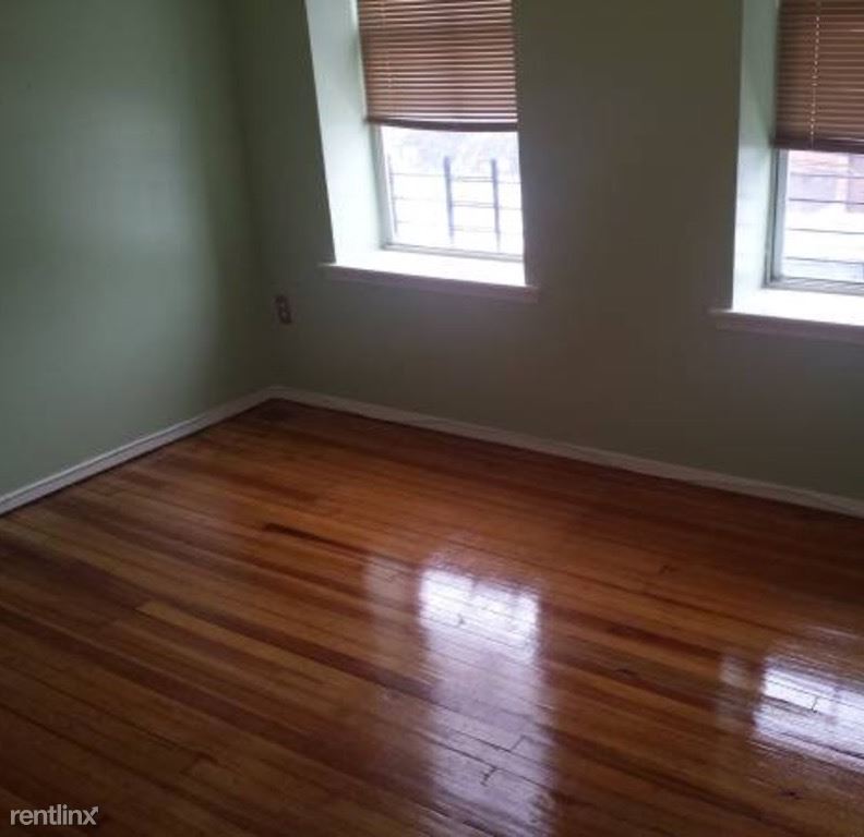 Building Photo - 7405 Ditmars Blvd