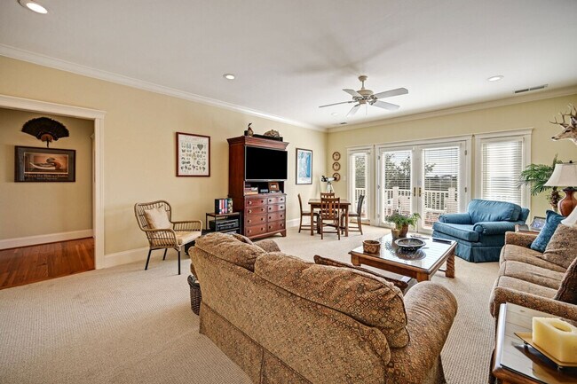 Foto del edificio - 3482 Luvan Blvd