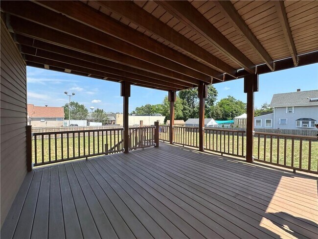 Foto del edificio - 2872 Pawtucket Ave