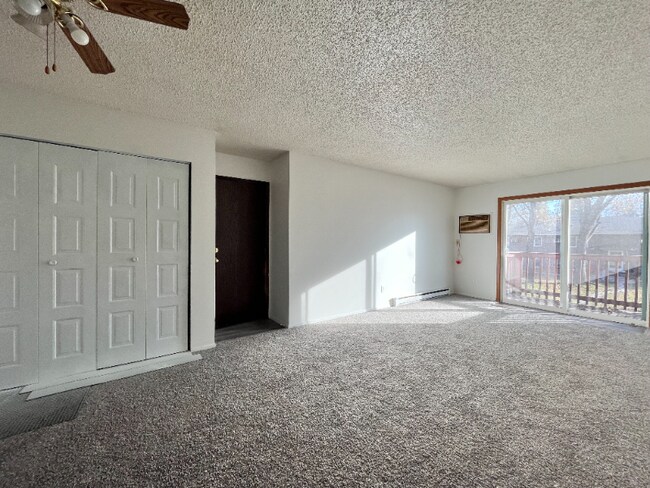 Building Photo - 2333 S 17th St