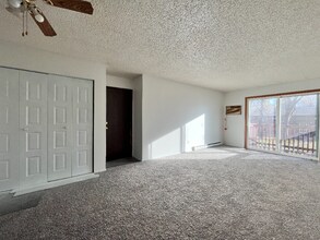 Building Photo - 2333 S 17th St