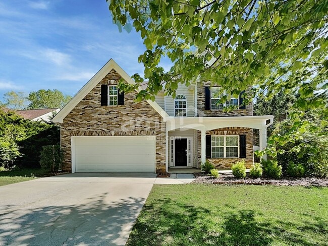 Building Photo - 6165 Ambercrest Ct