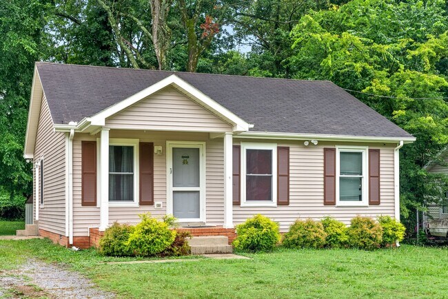 Foto del edificio - 135 E St