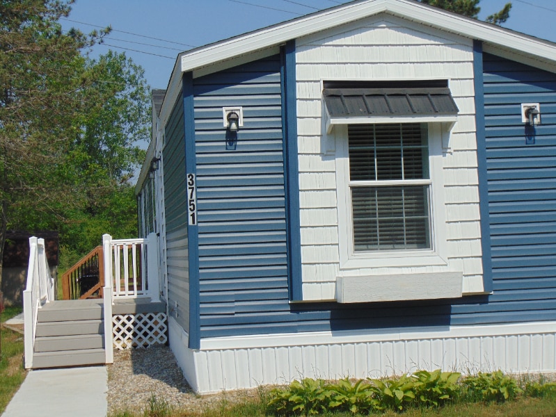 3751 N Riata Dr, Bay City, MI 48706 House for Rent in Bay City, MI