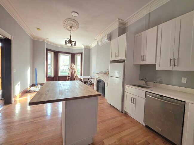 Foto del edificio - 98 Mount Pleasant Ave