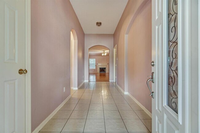 Foto del edificio - 2610 Braley Park Ln