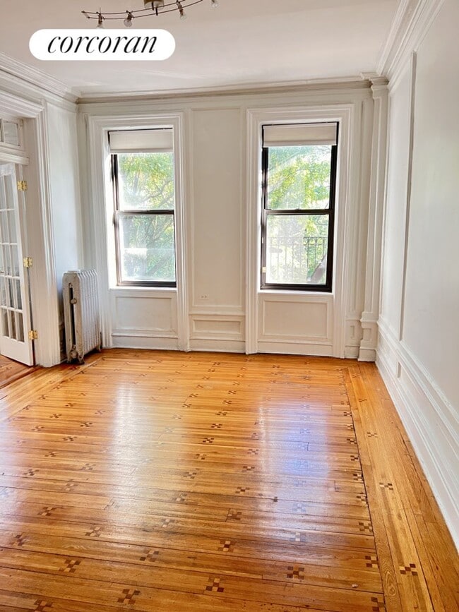 Building Photo - 10 Prospect Park Southwest