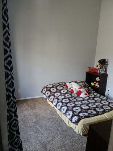 Foto del edificio - 950 W Lambert Rd