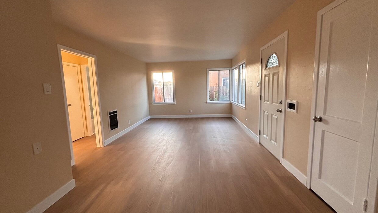 Photo - 855 W 29th Pl (Los Angeles, CA)