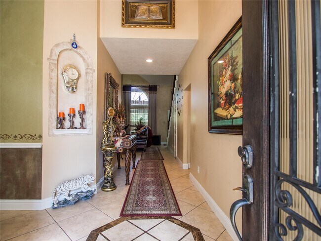 Building Photo - 16307 Pebble Crest Ct