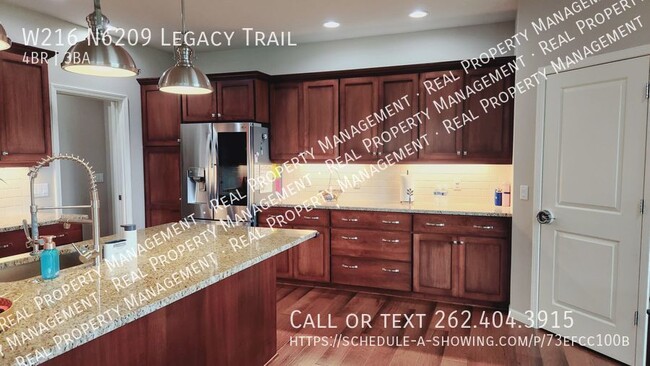 Building Photo - Single Family Home in a Great Neighborhood!