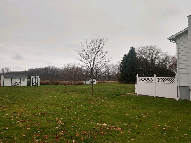 Foto del edificio - 1831 County House Rd