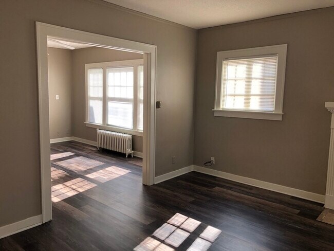 Foto del edificio - Adorable 3 Bedroom Heritage Hill Unit