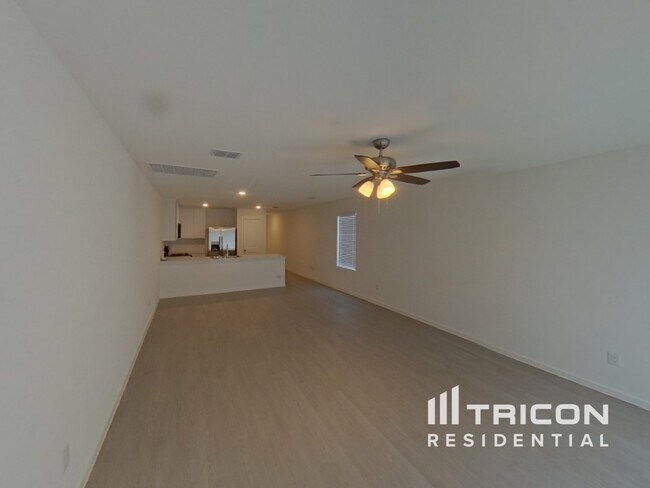 Foto del edificio - 838 Ponderosa Ln