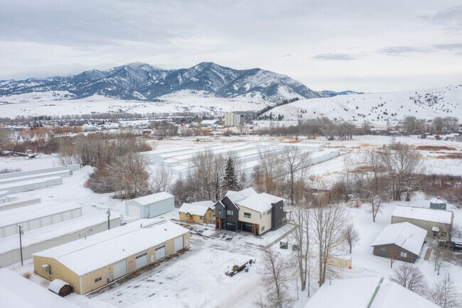 Foto del edificio - 605 E Bryant St