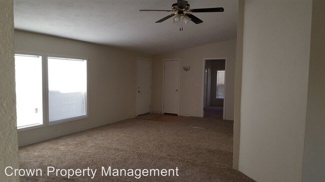 Building Photo - 2105 N Steptoe St