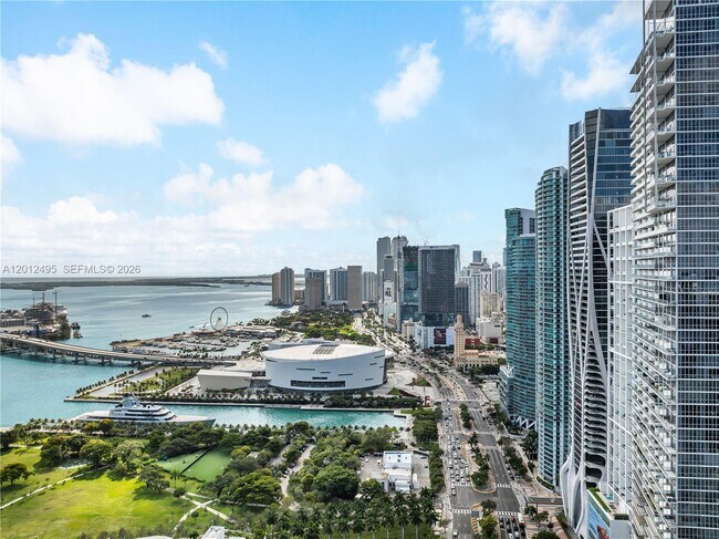 Foto del edificio - 1100 Biscayne Blvd