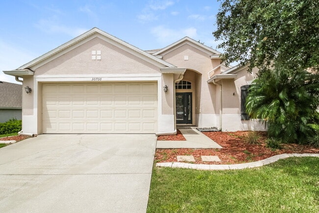 Building Photo - 30700 Pga Dr