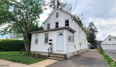 Building Photo - 241 Main St