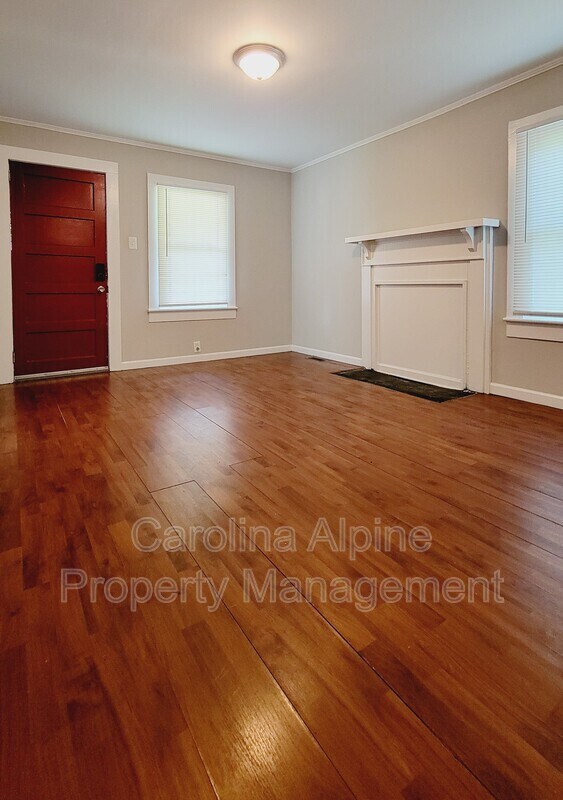 Foto del edificio - 311 W Ballard St