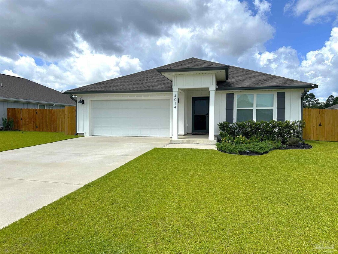 Foto principal - 4014 Whitetail Ln