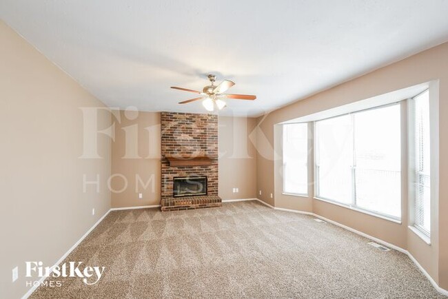 Building Photo - 3874 Kentucky Derby Dr