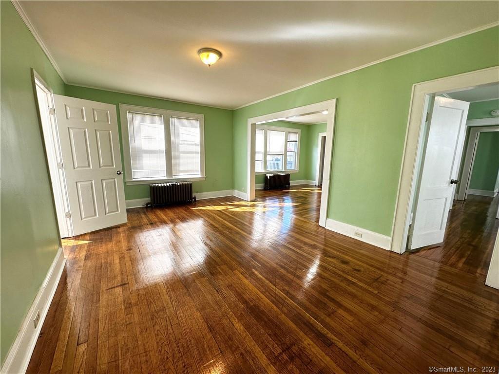 119 Edna Ave Unit 1st, Bridgeport, CT 06610 Room for Rent in