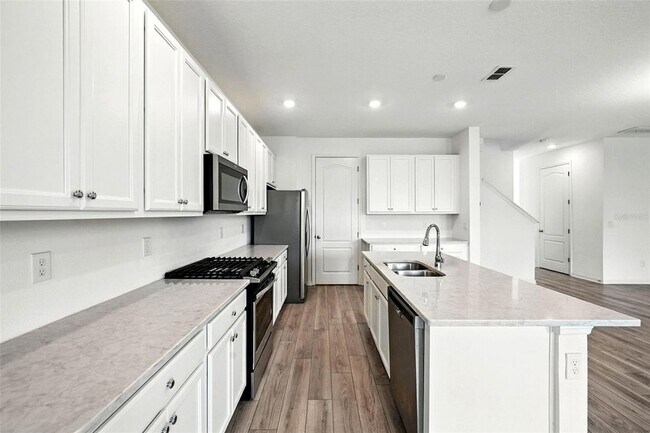 Building Photo - 700 Benoi Dr