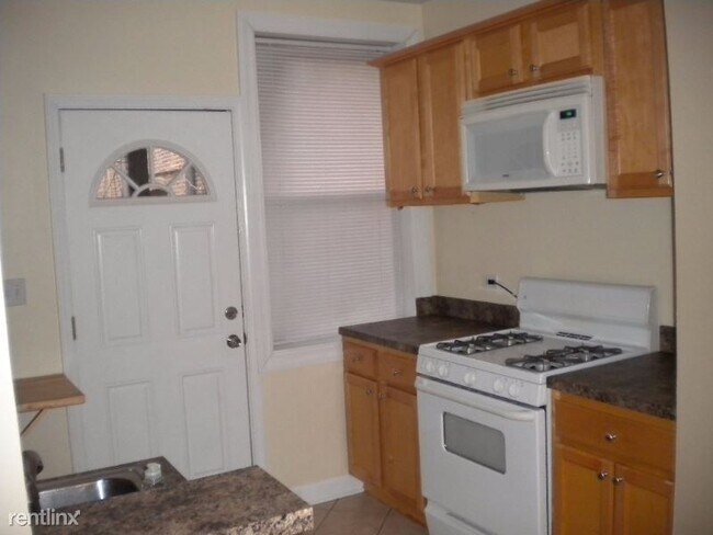 Foto del edificio - 1622 W Farwell Ave