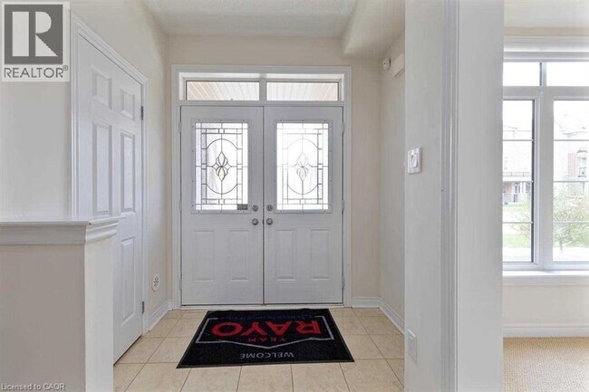 Building Photo - 3083 Preserve Dr