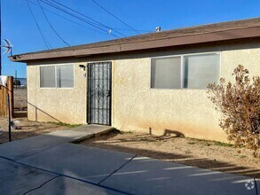 Building Photo - 121 S Norma St
