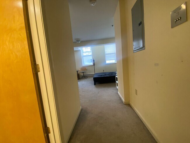 Building Photo - $2500 - Studio Apartment in Fenway - Avail...