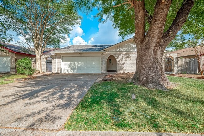 Building Photo - 10607 Silkwood Dr