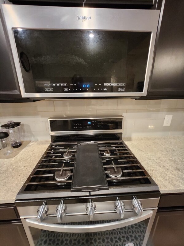 Foto del edificio - 3314 Dry Creek Dr