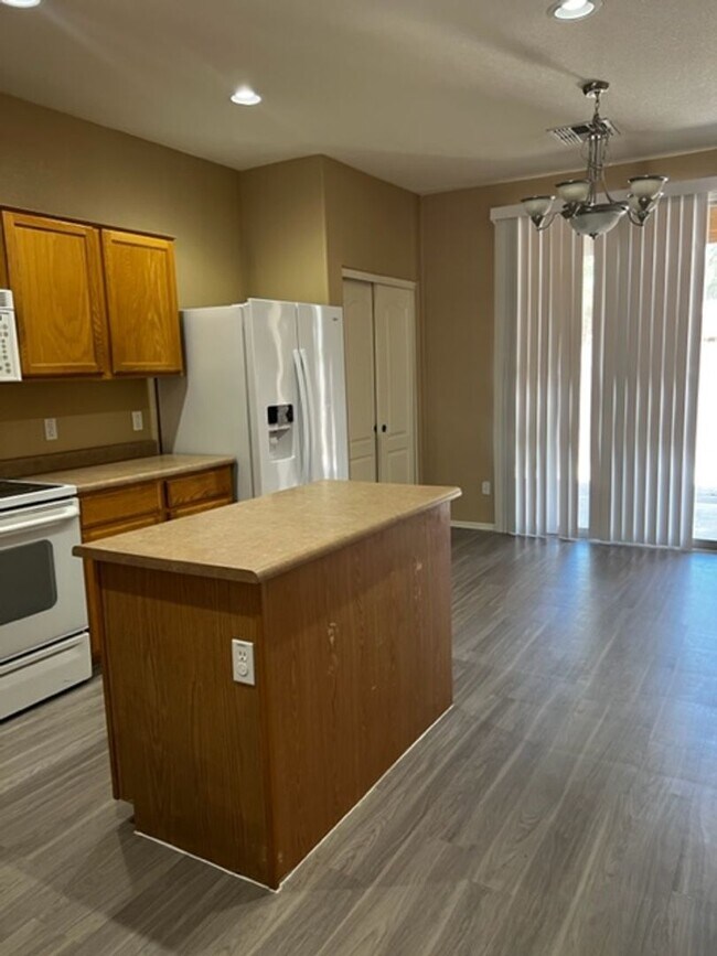 Foto del edificio - Beautiful Home in Power Ranch!