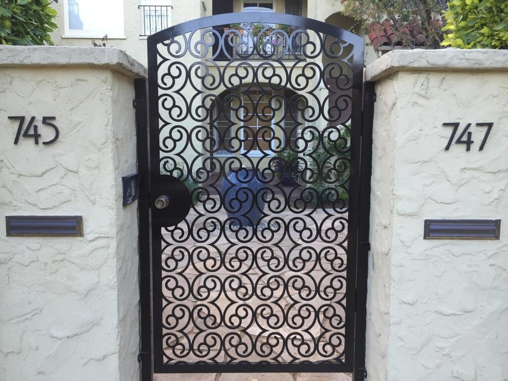 Primary Photo - 745 N La Jolla Ave